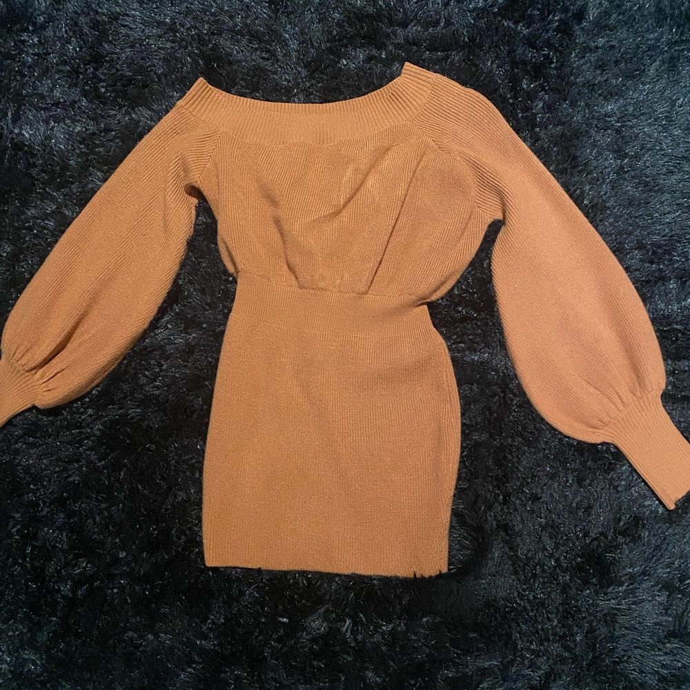 Fashion Nova off the shoulder tight dress. Never worn